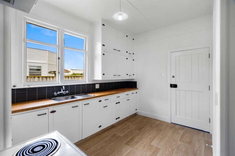 142 Carlyle Street Napier South_9