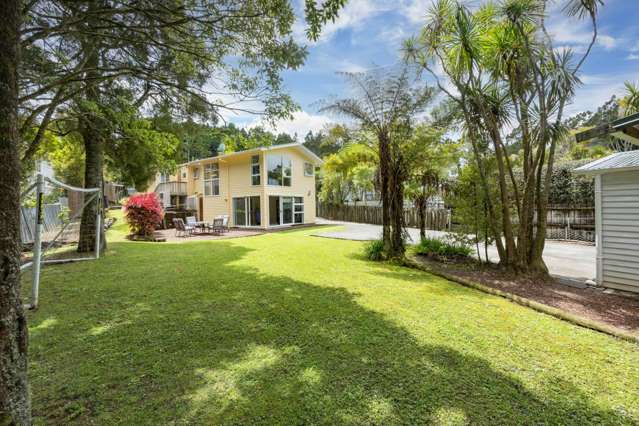 Family Living with Space, Sun & Usable Land!