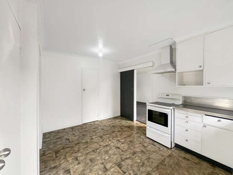 4B Jones Place 10923_1