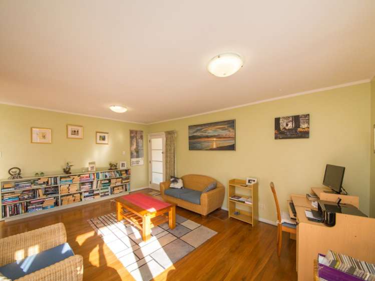 75 Derby Street Feilding_5