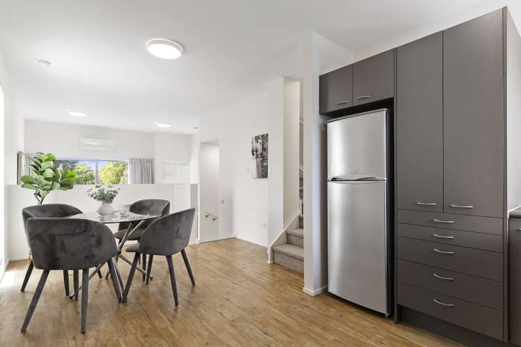 64/7 Kelvin Hart Drive East Tamaki_7