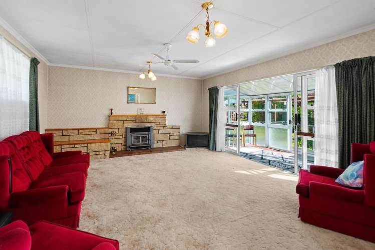 29 Daniell Street Featherston_4