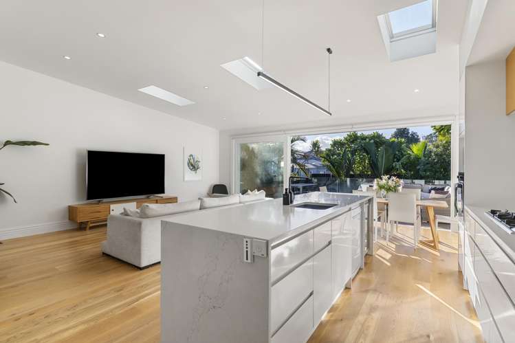 49 Rose Road Grey Lynn_13