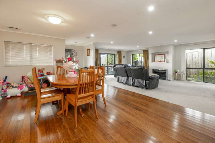 20 Henry Partington Place Greenhithe_2