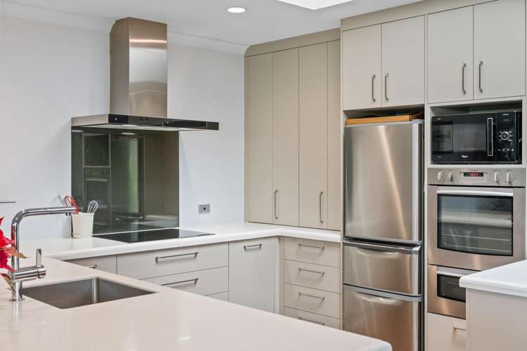 44 Cleghorn Street Redwoodtown_10