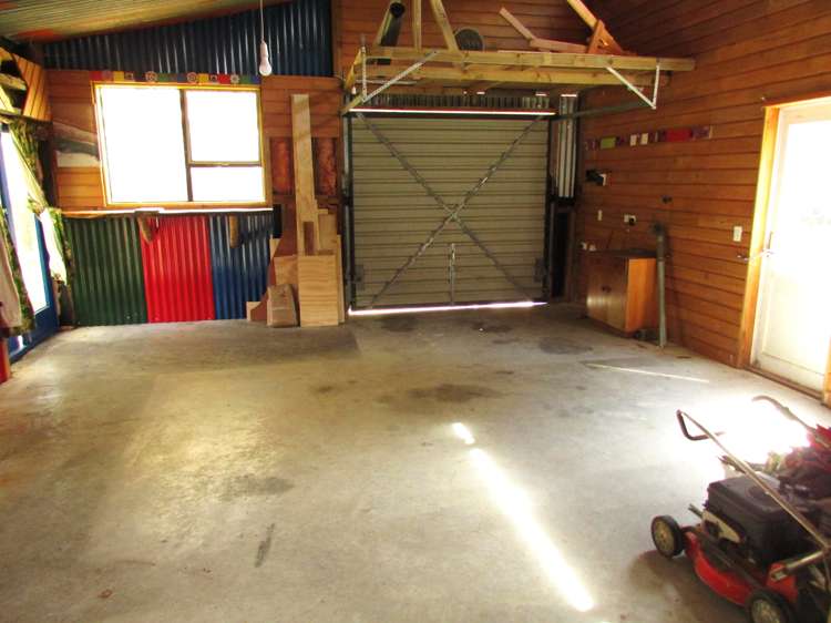 1712 State Highway 7 Moana / Lake Brunner_12