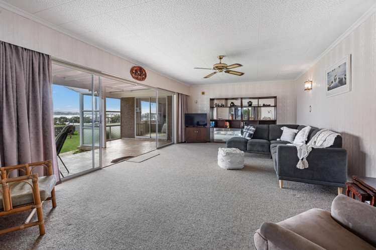 16 Waikaraka Beach Road Tamaterau_19