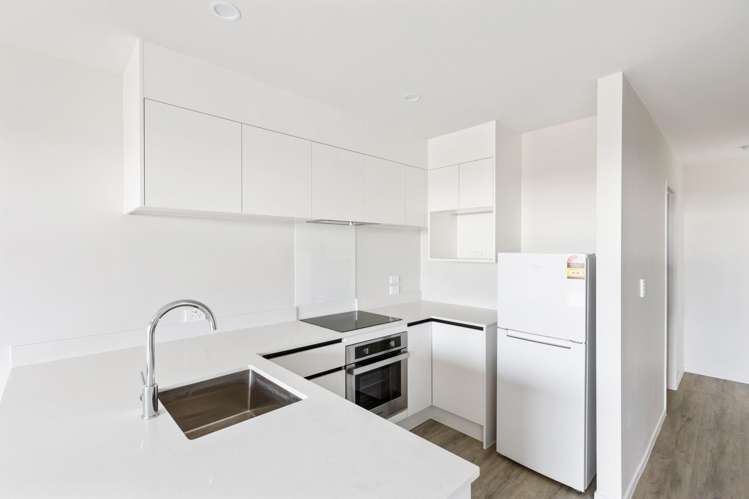 30/137 Hall Avenue_3