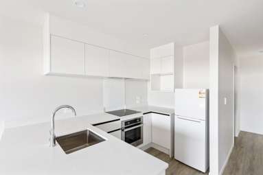 30/137 Hall Avenue_3