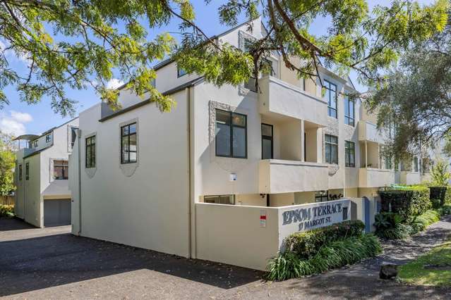 1/17 Margot Street Epsom_3