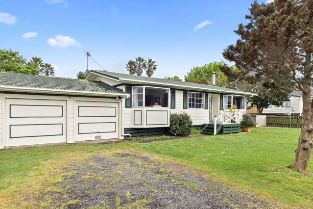 4 Litchfield Place Clarks Beach_1