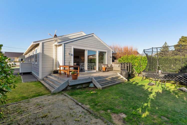 204 Coutts Street Rongotai_16