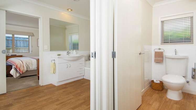 9c Emmett Street Greerton_18