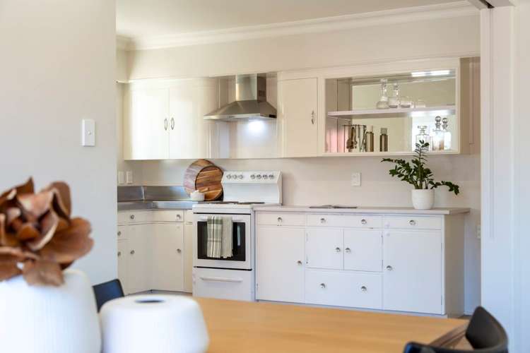 6 Ahiriri Avenue Avondale_4