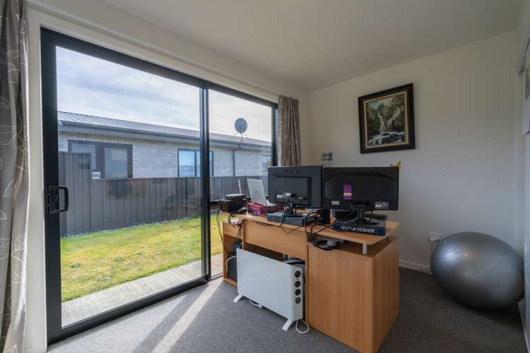 53 Takitimu Avenue Te Anau_10