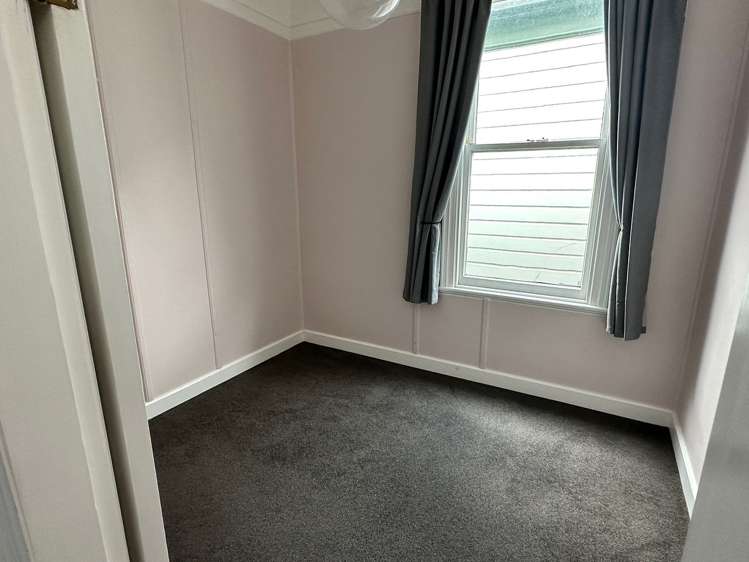 55 Te Wharepouri Street Berhampore_6