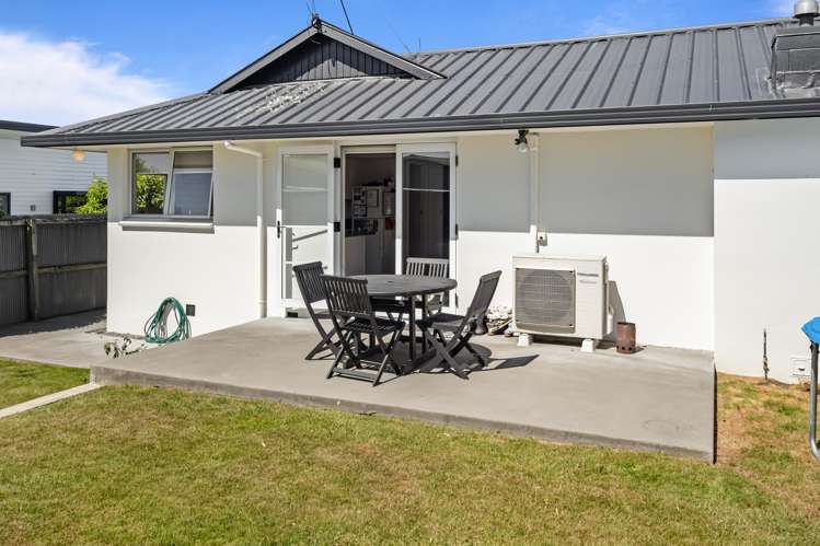 8 Woodham Drive Allenton_17