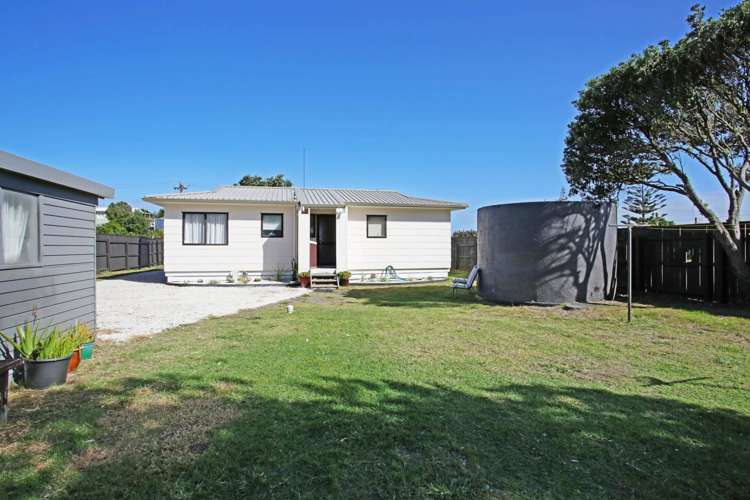 16 Westside Road Port Waikato_1