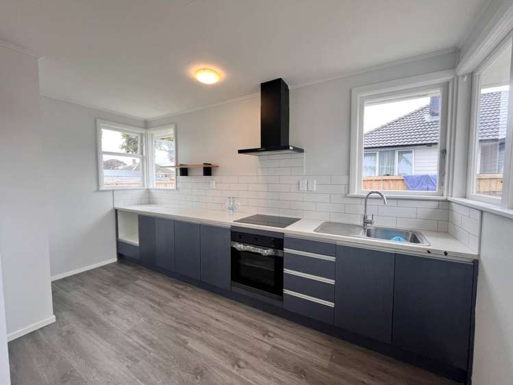 14 Matamata Place Otara_16