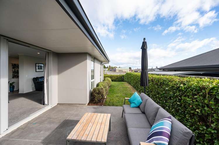 4 Campari Drive Richmond_16