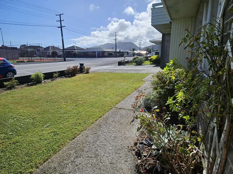 79A Shakespeare Street Greymouth_12