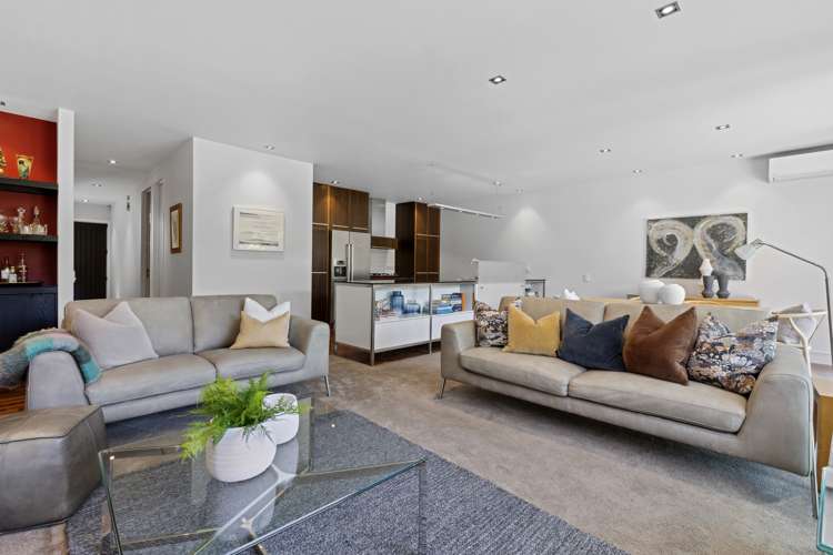 6/258 Hurstmere Road Takapuna_10