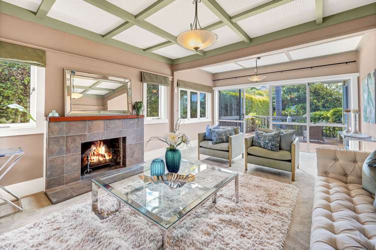 72 Marine Parade Mellons Bay_1