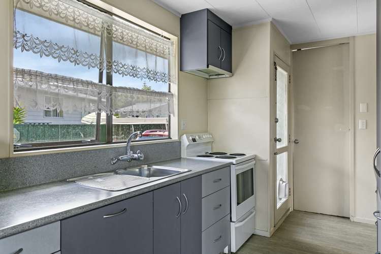 6 Holland Grove Richmond Heights_3