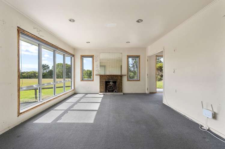 103a Roberts Road Te Atatu South_3