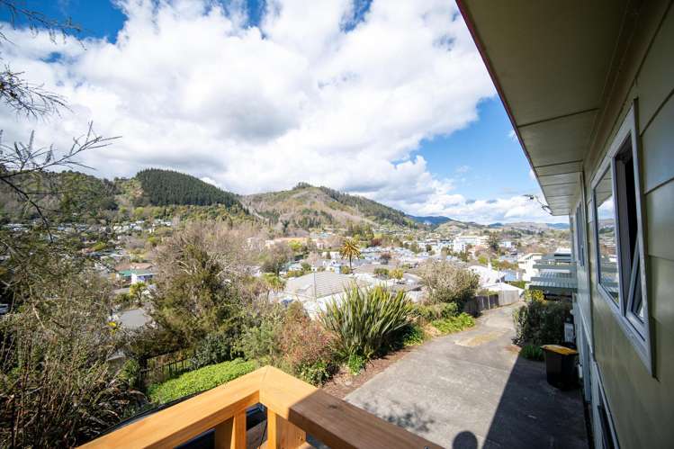 3/215a Hampden Terrace Nelson South_12