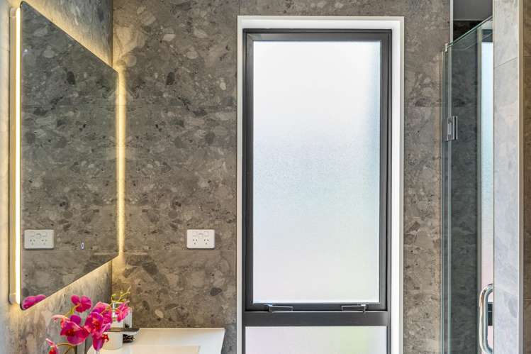 1-3/7 Cindy Place Pakuranga_20