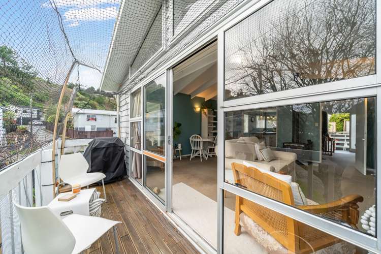 6 Spey Place Papakowhai_10