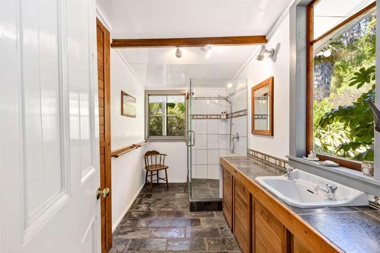 38 Rocklands Road Takaka_10