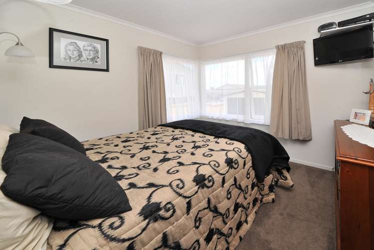 2/39 Clark Road Pahurehure_6