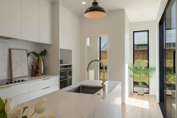 102E Te Oneroa Way Long Bay_8