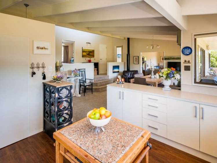 77 Gordon Road Plimmerton_7