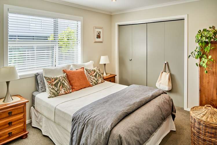 147 Navigation Drive Whitby_7