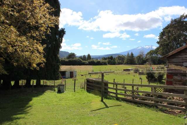 2520 State Highway 49 Ohakune_3