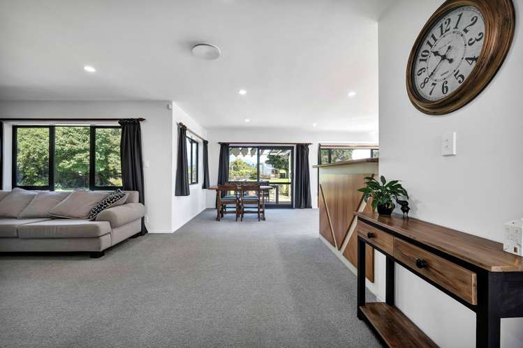 144 Monmouth Road Stratford_7