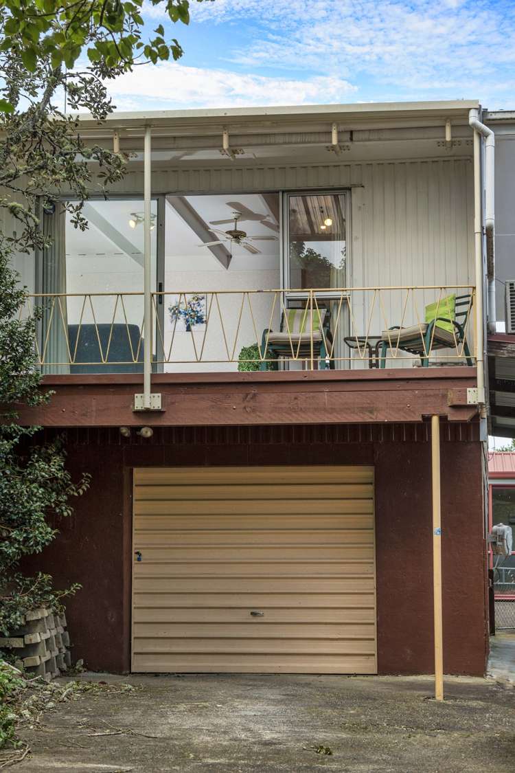 10 Seakens Way Glen Eden_28