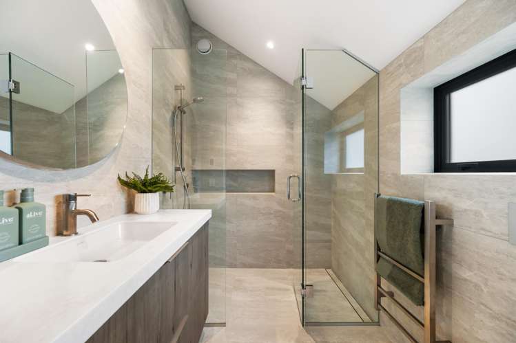 5/151 Upton Street Wanaka_22