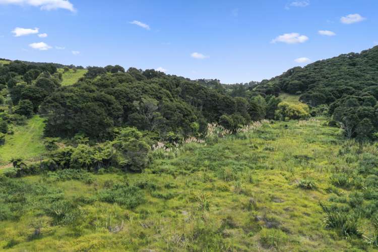 138 Paroa Bay Road Russell_16