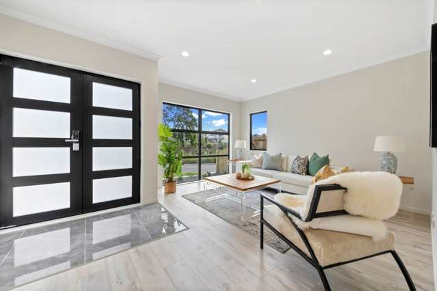 8 Koromeke Street Flat Bush_2