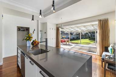 13 Shackleton Road_4