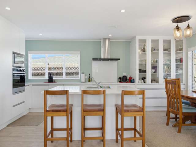 8 Chalmers Close Orewa_3