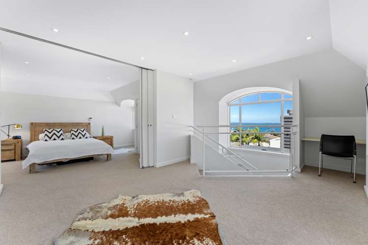2/20 Gulf View Road Murrays Bay_9