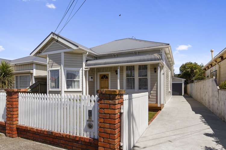 35 Ava Street Petone_17