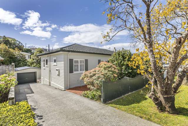 8 Lyndhurst Road Tawa_4