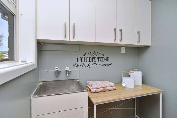 6 Saffron Street Bryndwr_17