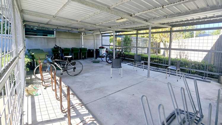 7 Show Place Addington_9